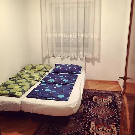 Holiday Ilidza Casa vacanze *